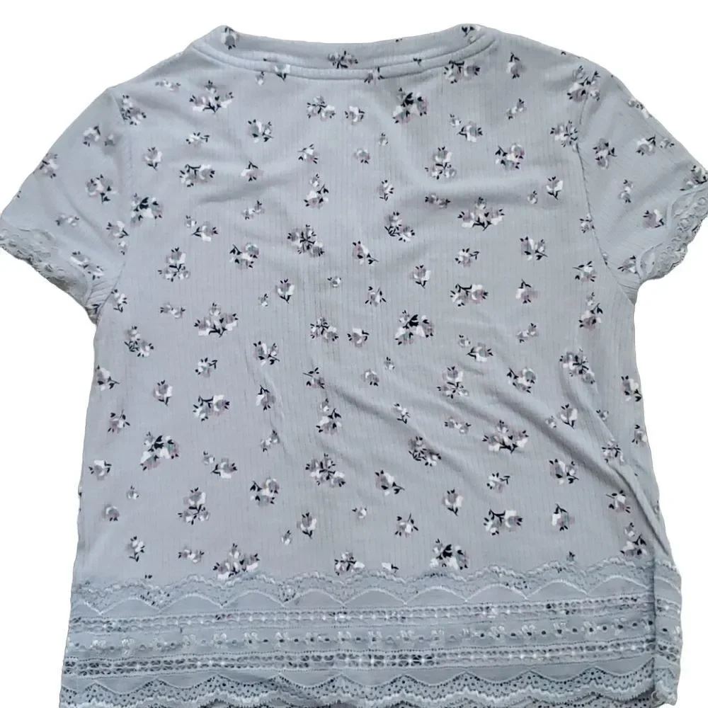 Justice Girls Size 12 Light Blue Lace Edged Button Down Floral Top